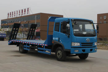 程力威牌CLW5160TPBC4型平板運(yùn)輸車