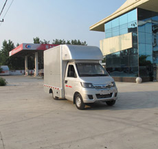 程力威牌CLW5021XSHQ4型售貨車