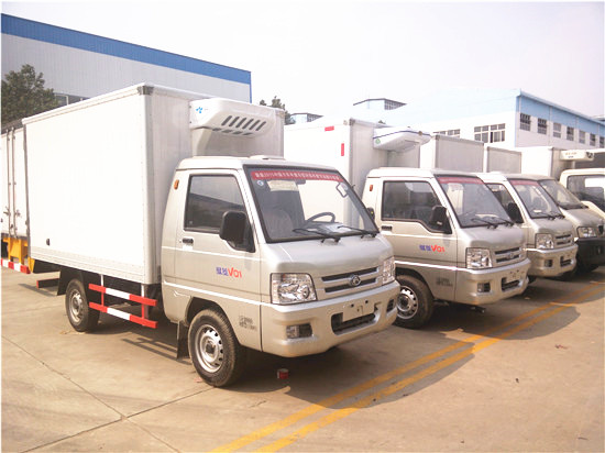 小馭菱冷藏車圖片