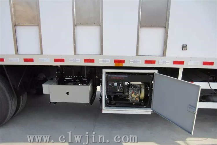 高端天錦豬仔運輸車圖片